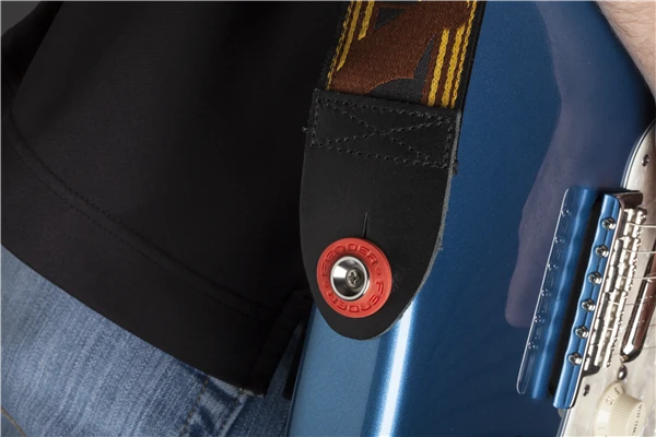 Fender® Strap Blocks 4-Pack, Black (2) and Red (2)