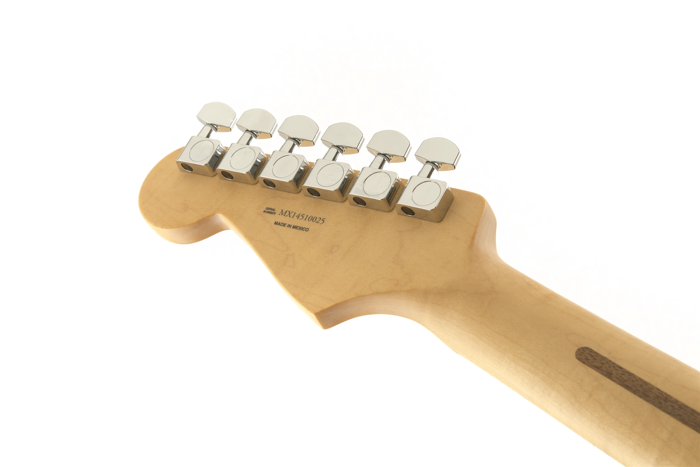 Fender® Deluxe Stratocaster® HSS with iOS Connectivity, Maple Fingerboard, Blizzard Pearl