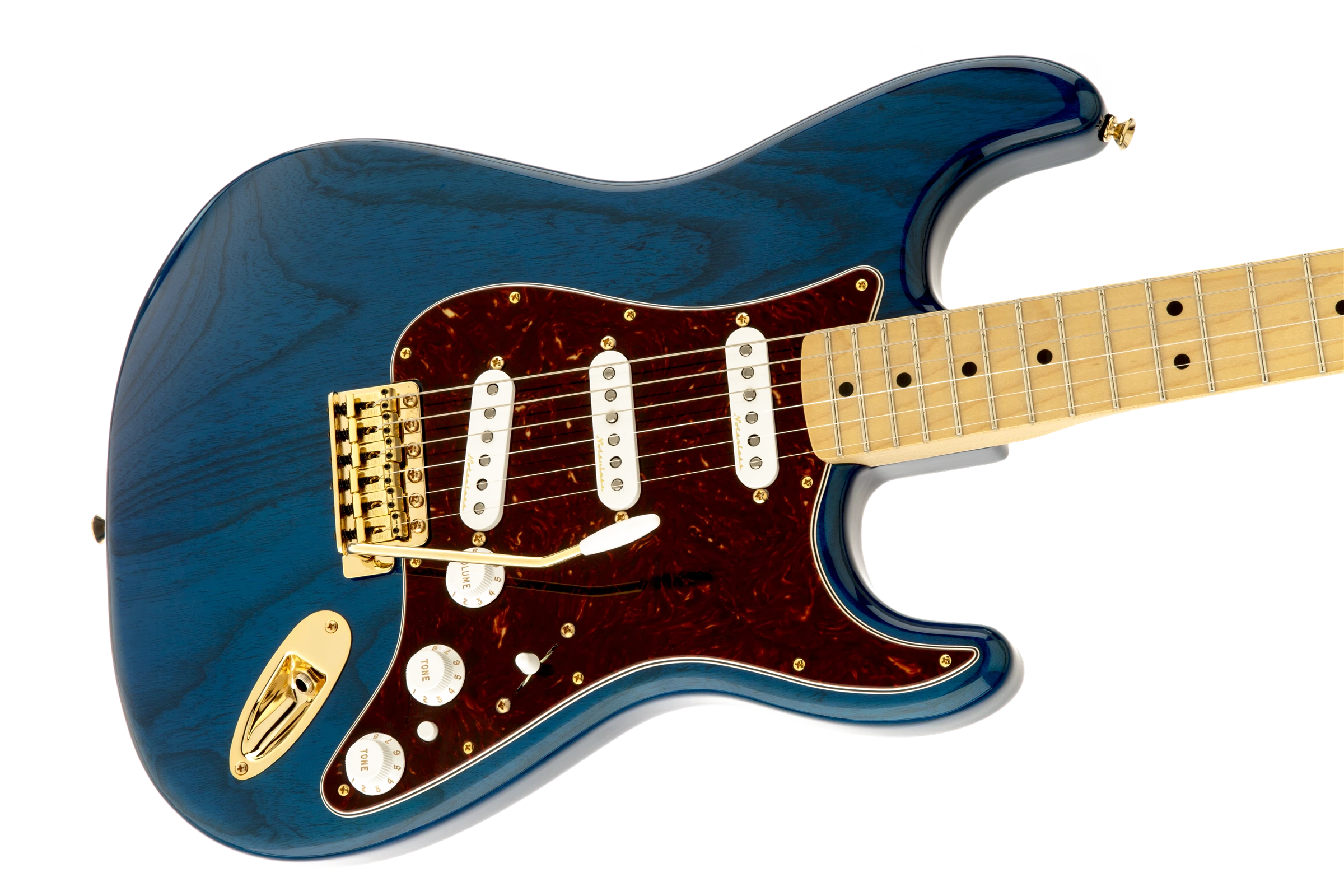 Fender® Deluxe Players Strat®, Maple Fingerboard, Saphire Blue Transparent